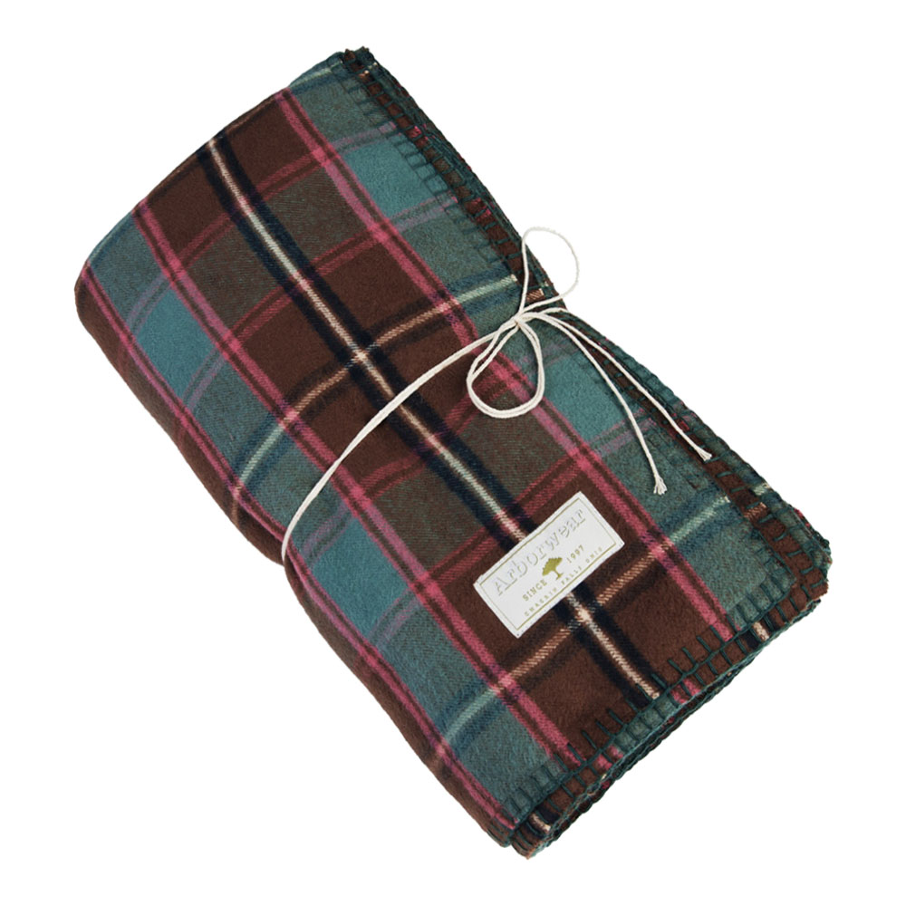 Double Layer Blanket with Blanket Stitch